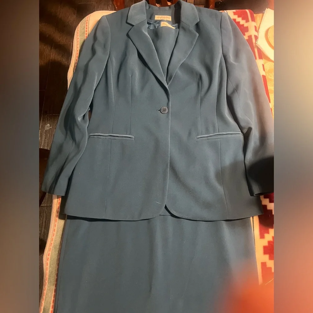 Blue Set - Picture 7 of 7